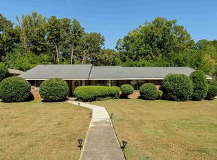 1733 Ingleside Ave, Florence, AL 35630