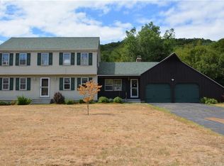 15 Andrea Ln, Avon, CT 06001