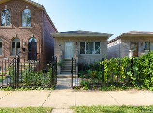 656 W 43rd Pl, Chicago, IL 60609
