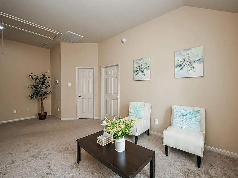 8010 Durham Run Ln — Photo 25