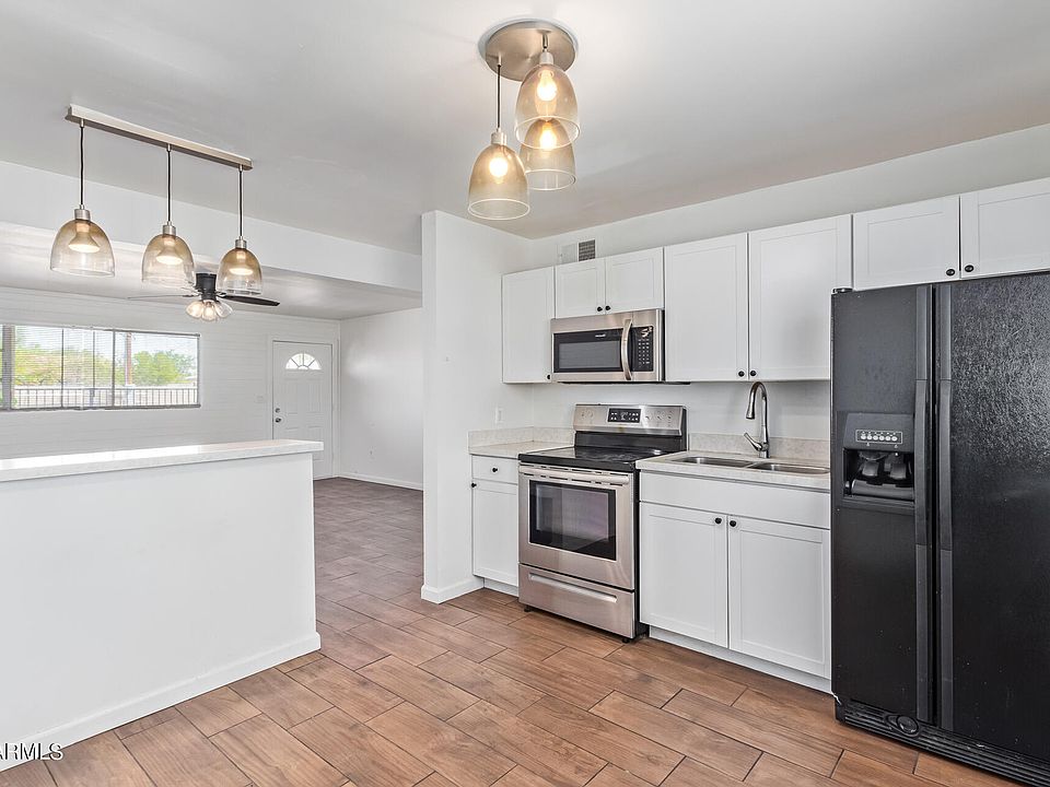 1st image of 2150 W MISSOURI Avenue #112