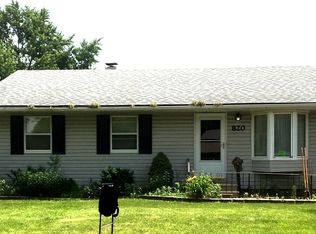 820 Cypress Ln, Joliet, IL 60435