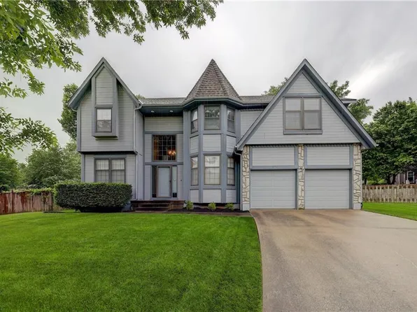 13842 W 110th St, Lenexa, KS 66215