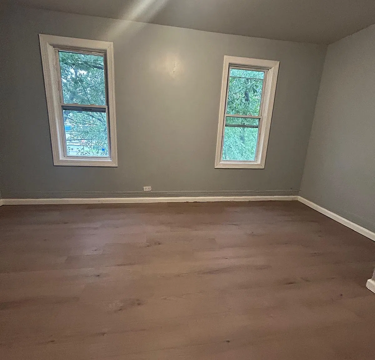 4 bed, $2,700 — Photo 3