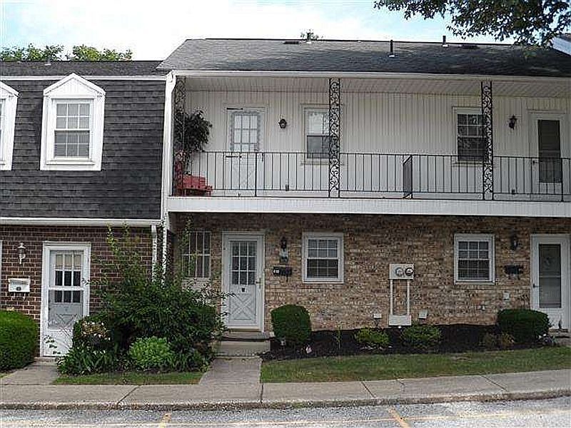 1st image of 625 Colony Dr