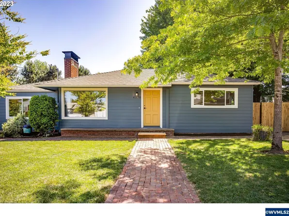 4370 Blanchet Ave NE, Saint Paul, OR 97137