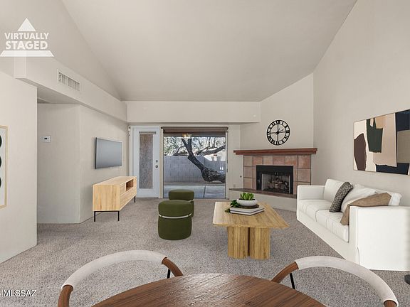 4th image of 2167 E Gazania Ln
