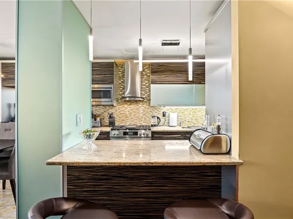 2940 W 5th St APT 5C, Brooklyn, NY 11224