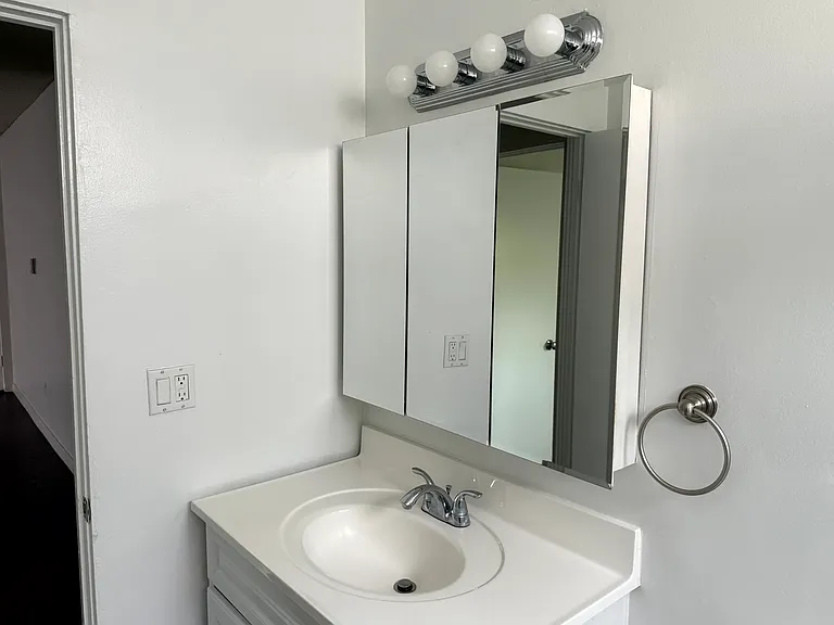 5044 W Maplewood Ave #8 — Photo 39