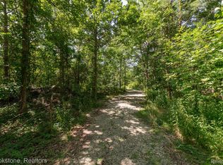 S Sashabaw Rd, Ortonville, MI 48462