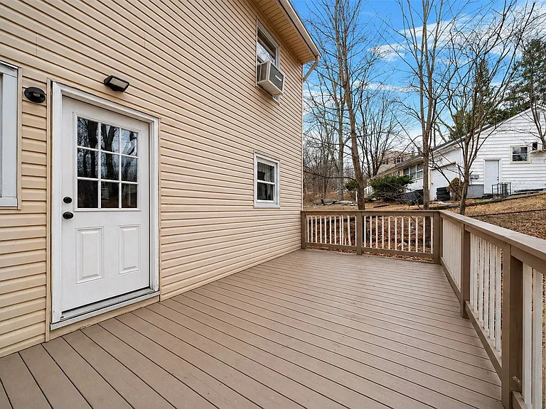 57 School Rd — Photo 32