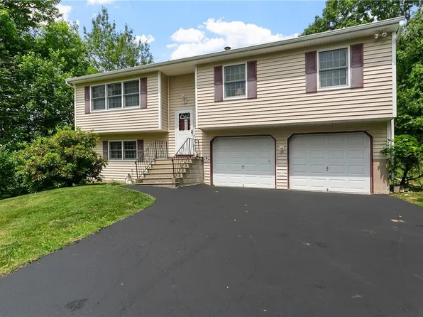 77 Plum Road, Mahopac, NY 10541