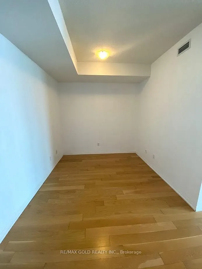 1 bed, $2,450 — Photo 4