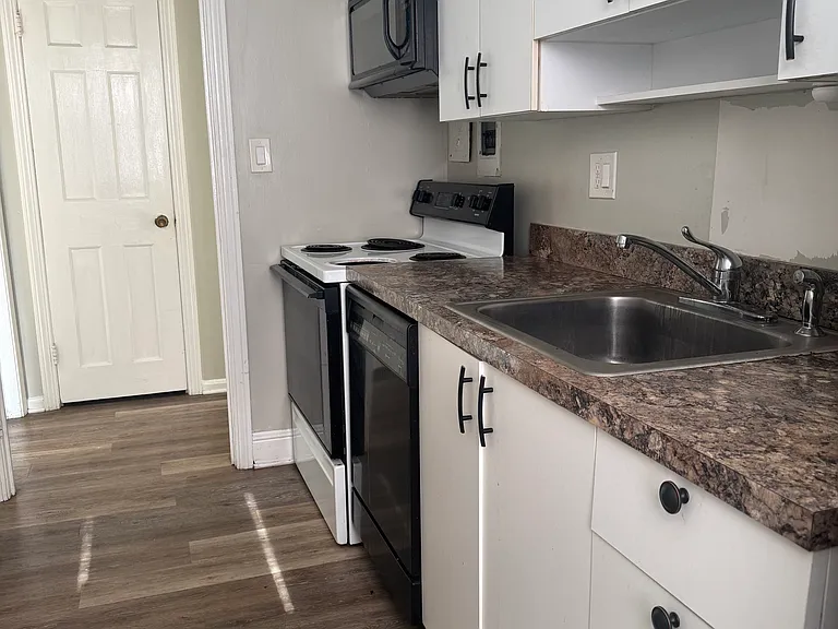 13797 Cedar Rd #204 — Photo 7