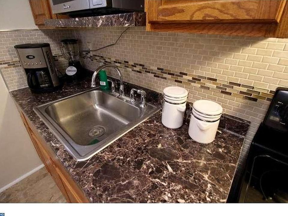 1117 Muhlenberg St Reading, PA, 19602 Apartments for Rent Zillow