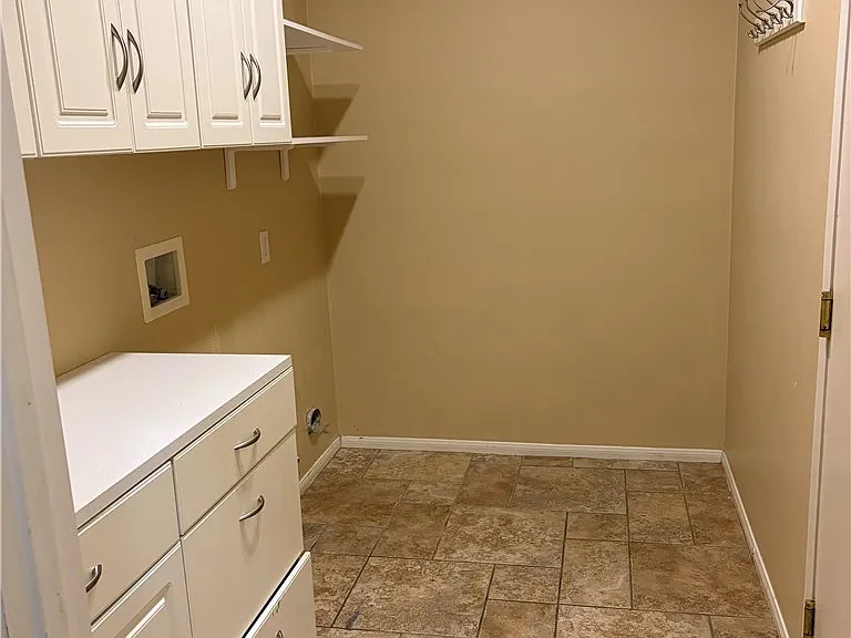 40852 Treasure City Ln — Photo 22