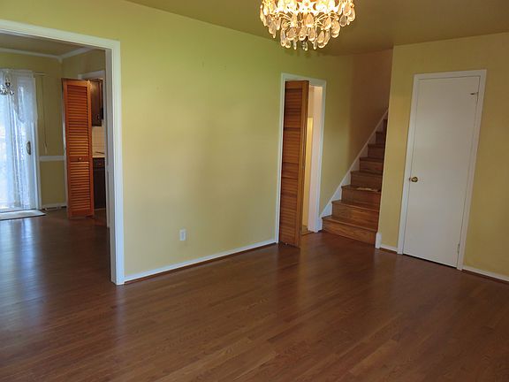 4th image of 1721 Joi Cir