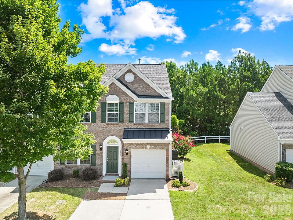 1st image of 753 Prospect Ln