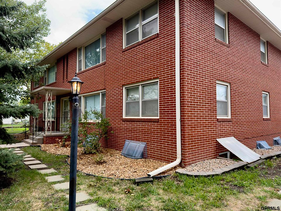 1st image of 2500 J St