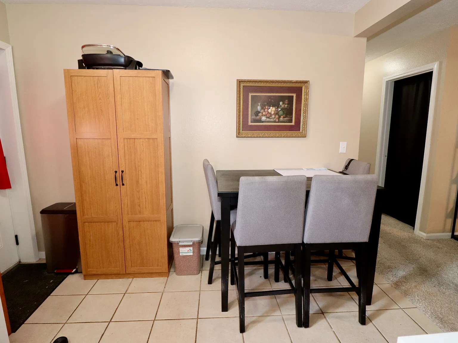3 bed, 1323 sqft, $1,250 — Photo 4