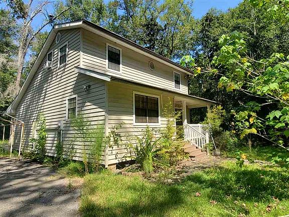2nd image of 4840 Lakewood Dr