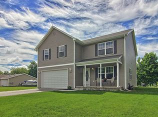 9705 Westwood Dr, Traverse City, MI 49685