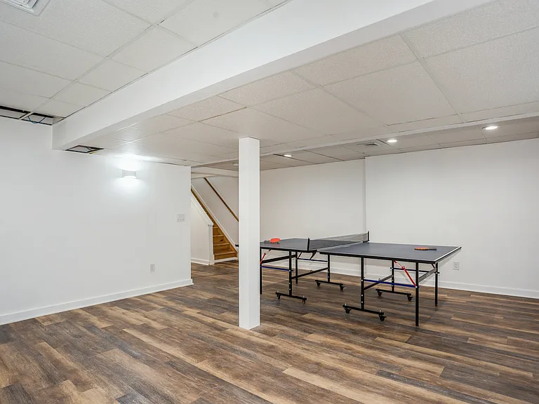 10 Uncle Leos Ln — Photo 22