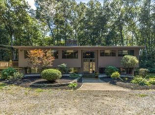 552 Lowell Rd, Groton, MA 01450