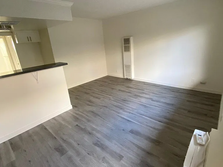 Walnut Brea Property — Photo 7