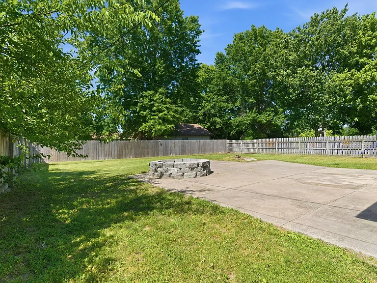 657 Kings Carriage Rd — Photo 29