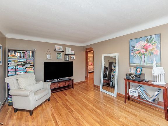 5th image of 4203 W 217th St