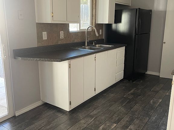 5th image of 6977 Meadowbrook Dr