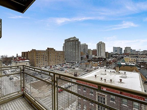 2nd image of 1550 E Royall Pl Unit 602