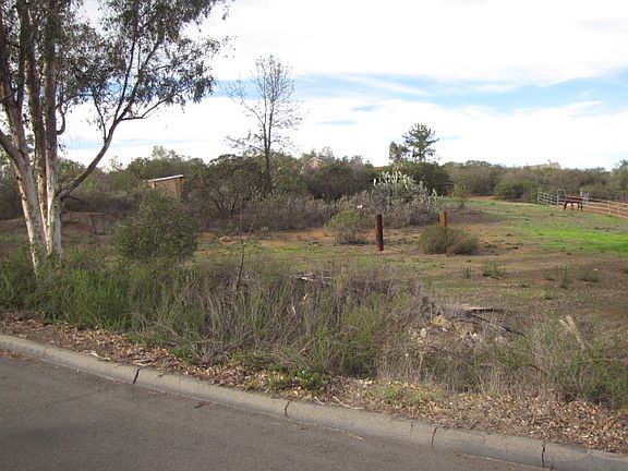 3rd image of 16611 Paseo De Las Brisas