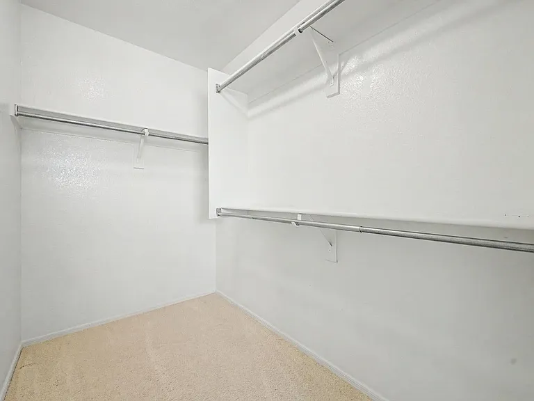 7464 W Potter Dr — Photo 21