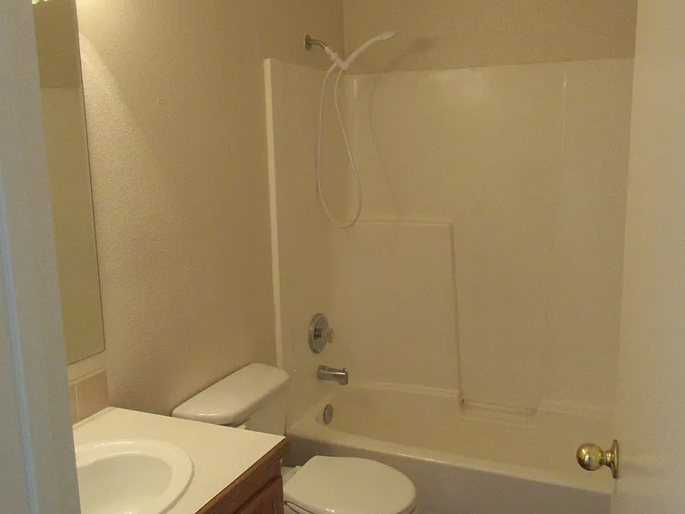 510 Lost Basin Ct — Photo 14
