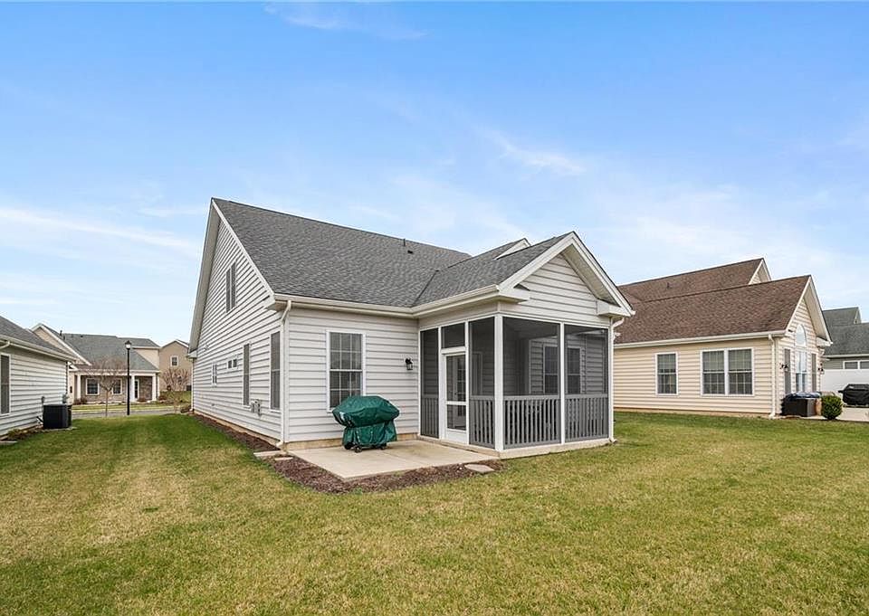 4415 Colonial Ln, Center Valley, PA 18034 Zillow