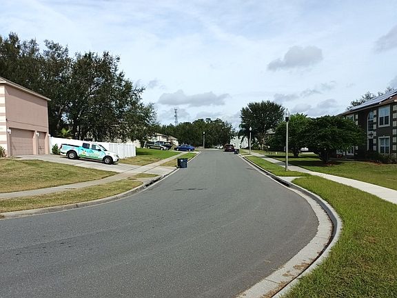 5th image of 2582 Sheila Dr