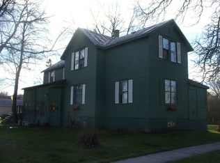 544 Washington St, Oconto, WI 54153