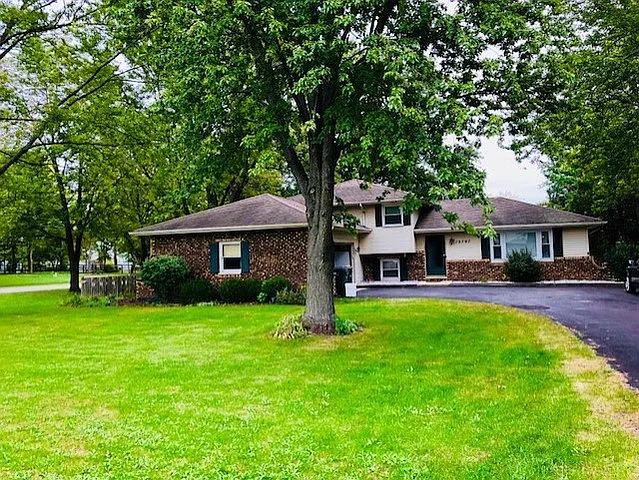 12707 S Elaine Dr photo 1