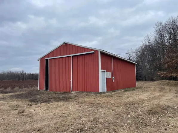 Rollenhagen Rd, Ravenna, MI 49451