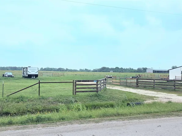 816 Raccoon Bend Rd, Bellville, TX 77418
