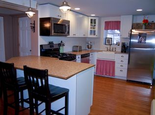 7 Canterbury Rd, Ringwood, NJ 07456