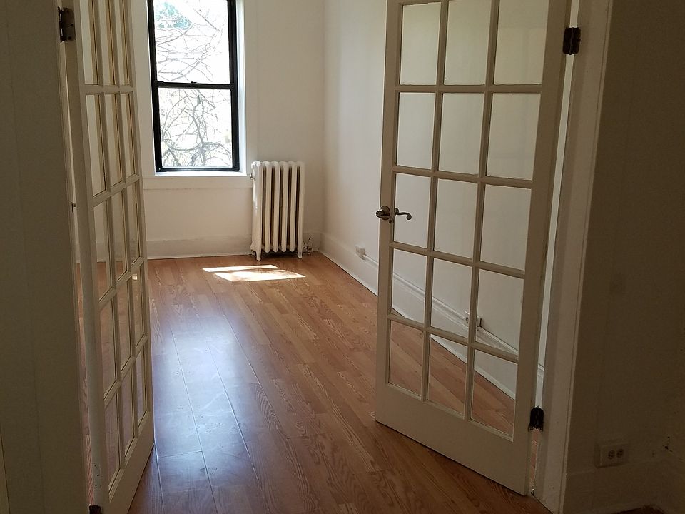 1st image of 26 Dana Ave #B1b