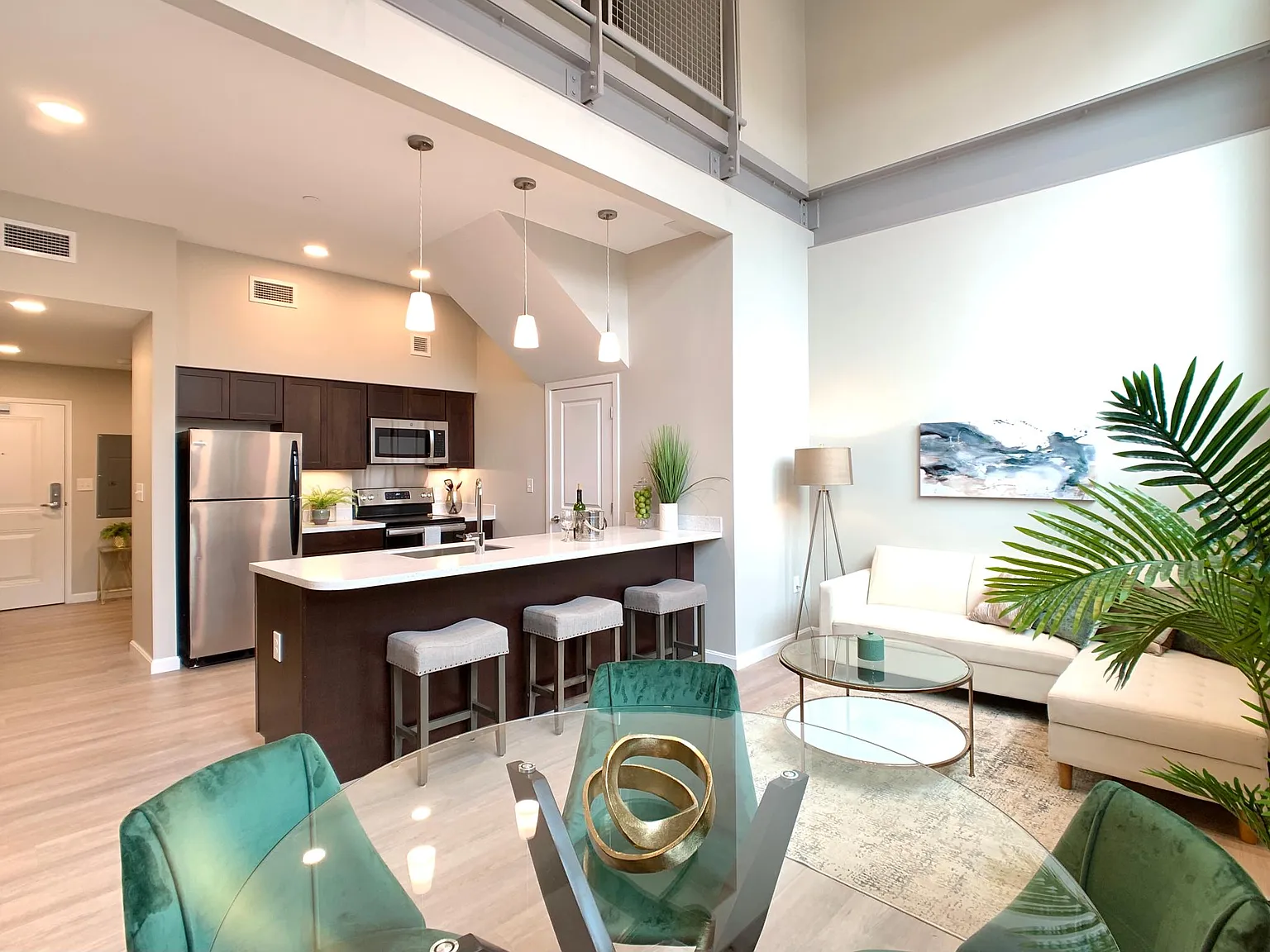 Chatham Lofts — Photo 1