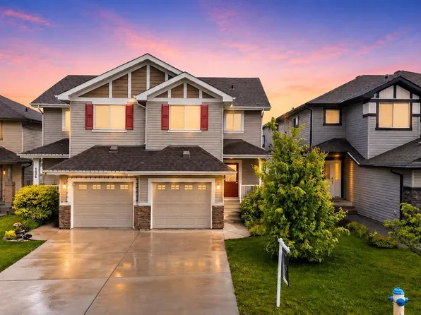 626 42nd Ave NW, Edmonton, AB T6T 0W9