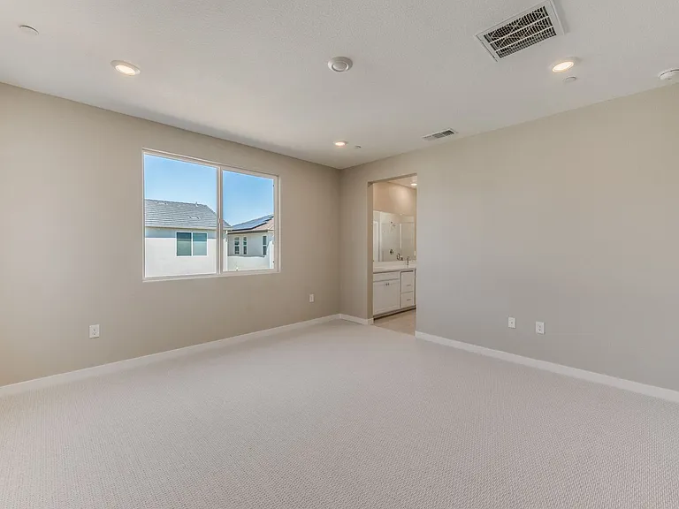 8326 Mincey Way — Photo 17