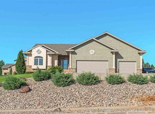 307 Stumer Rd, Rapid City, SD 57701