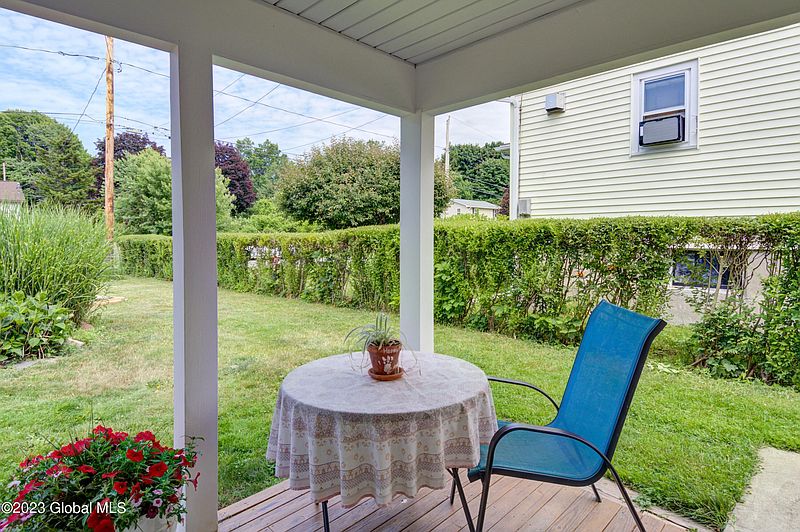5th image of 40 Ivaloo Avenue