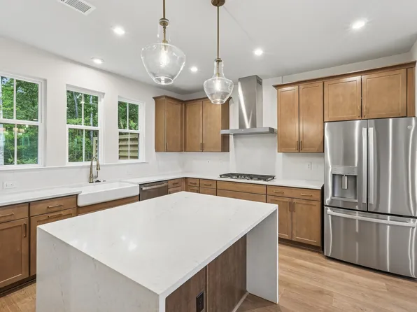 2011 Trident Maple Ln, Chapel Hill, NC 27517